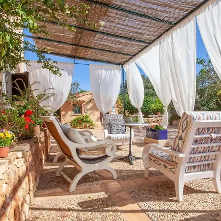 Villa Son Marimon *